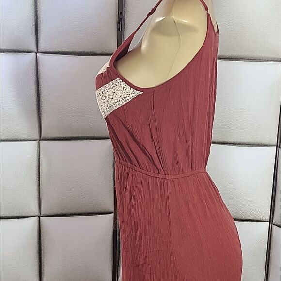 Spagehetti strap maxi dress  - Picture 9 of 11